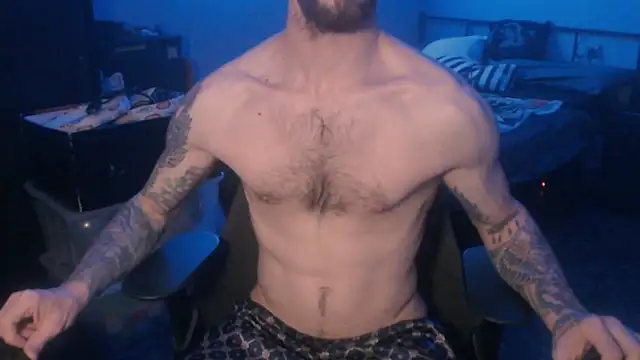 Snapshot of SexxxyLouis chatting on March 2025 09:24:01 PM SexxxyLouis online show from March 2025 09:24:01 PM