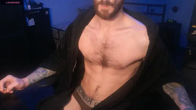 Snapshot of SexxxyLouis chatting on October 2025 07:21:01 AM SexxxyLouis online show from October 2025 07:21:01 AM