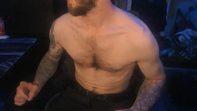 SexxxyLouis online show from June 2026 07:22:01 PM