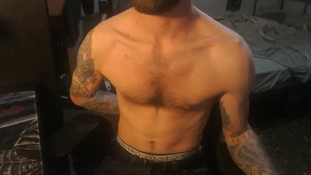 SexxxyLouis online show from May 2026 07:39:02 PM