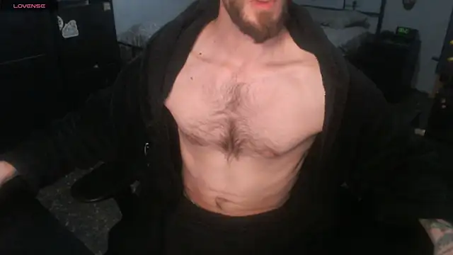 Snapshot of SexxxyLouis chatting on December 2025 02:01:02 PM SexxxyLouis online show from December 2025 02:01:02 PM