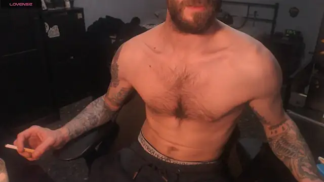 Snapshot of SexxxyLouis chatting on November 2025 08:09:01 PM SexxxyLouis online show from November 2025 08:09:01 PM