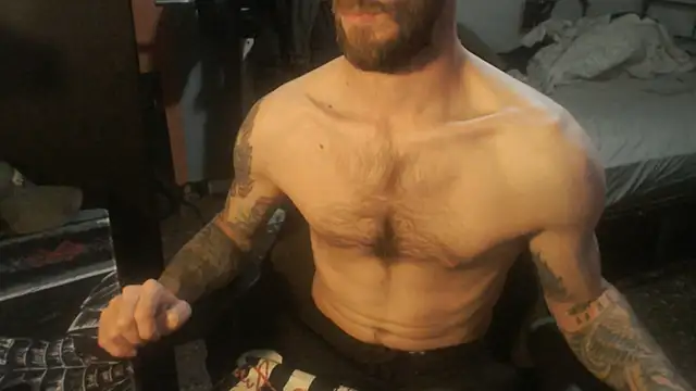 SexxxyLouis online show from April 2026 07:26:01 PM