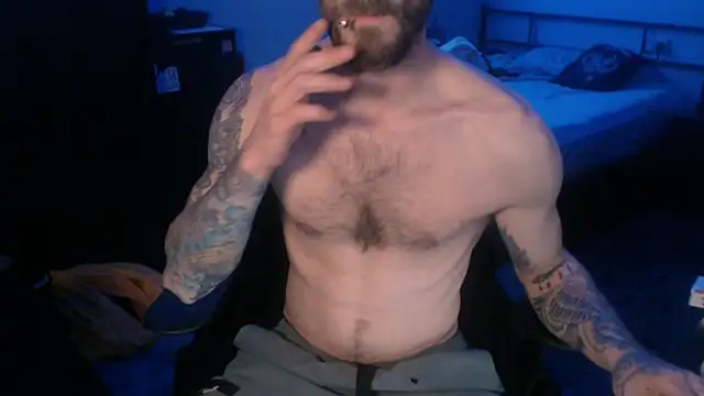 Snapshot of SexxxyLouis chatting on March 2025 01:34:01 PM SexxxyLouis online show from March 2025 01:34:01 PM