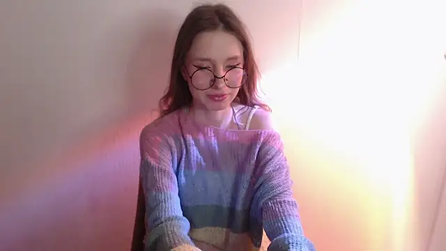 Snapshot of _Hanna_Moon_ chatting on May 2026 12:19:01 PM Hanna Moon online show from May 2026 12:19:01 PM