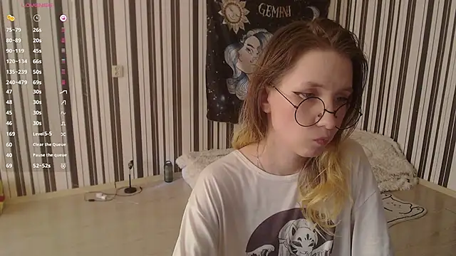  Hanna Moon  online show from September 2025 12:27:02 PM