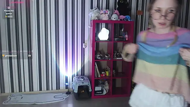  Hanna Moon  online show from January 2025 01:02:02 PM