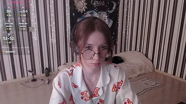  Hanna Moon  online show from September 2025 12:08:02 PM