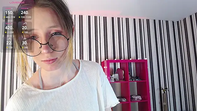  Hanna Moon  online show from February 2025 07:37:02 AM