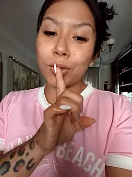 little susie online show from September 2025 11:27:01 AM