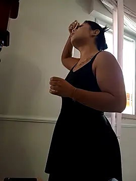 little susie online show from September 2025 07:58:02 AM