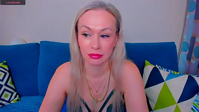 EllenMoore online show from September 2025 03:10:02 AM