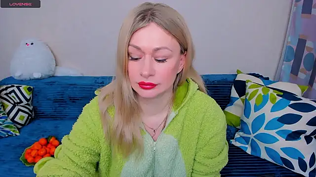 EllenMoore online show from March 2026 03:56:02 AM