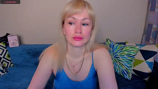 EllenMoore online show from June 2026 03:08:02 AM