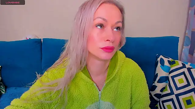 EllenMoore online show from October 2025 03:06:02 AM