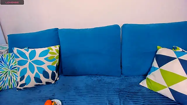 EllenMoore online show from November 2025 03:10:01 AM