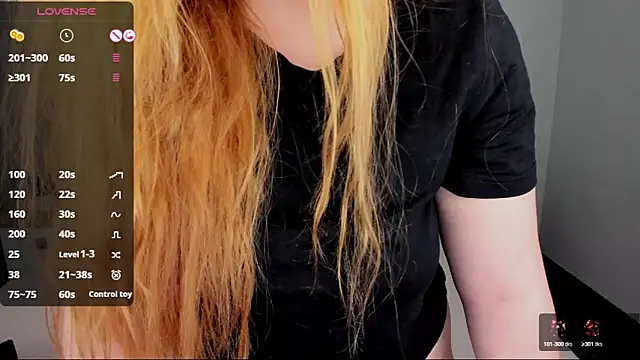 BabeLessi online show from February 2026 07:49:02 PM