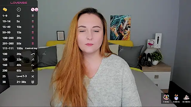 BabeLessi online show from October 2025 05:38:02 PM