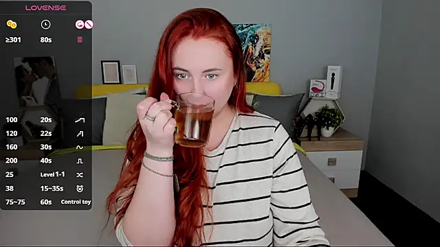 BabeLessi online show from March 2026 06:03:02 PM