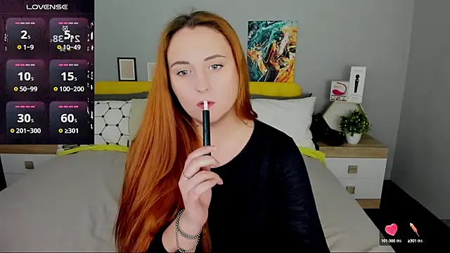 BabeLessi online show from March 2025 03:28:02 PM