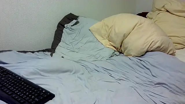 Snapshot of shymanhn chatting on December 2024 08:23:01 PM shymanhn online show from December 2024 08:23:01 PM