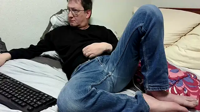 Snapshot of shymanhn chatting on March 2025 06:59:02 PM shymanhn online show from March 2025 06:59:02 PM