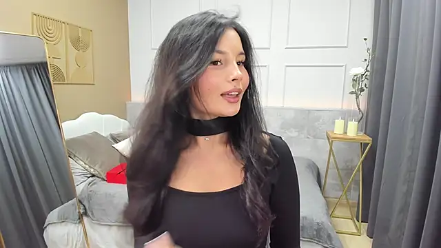 Snapshot of ErikaSoft chatting on November 2025 05:41:01 AM ErikaSoft online show from November 2025 05:41:01 AM