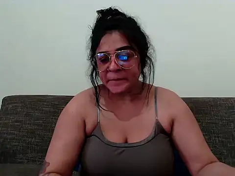 indianishkq7 online show from December 2025 08:53:01 AM