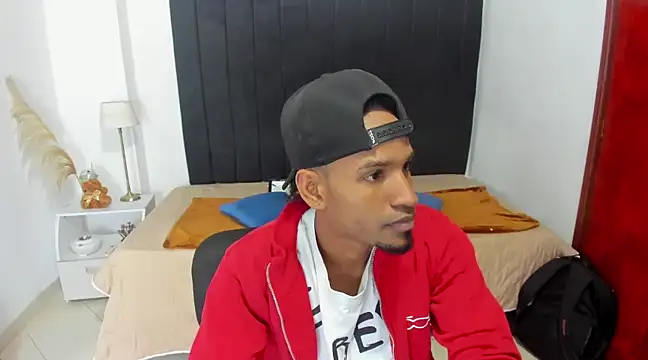 anhtony wayans online show from February 2025 12:27:02 AM