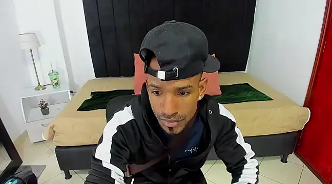 anhtony wayans online show from December 2024 07:55:01 PM