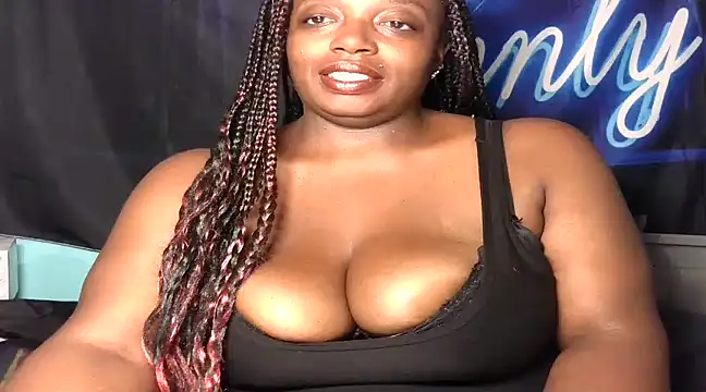 Snapshot of Cookie1019 chatting on February 2025 05:37:02 AM Cookie1019 online show from February 2025 05:37:02 AM