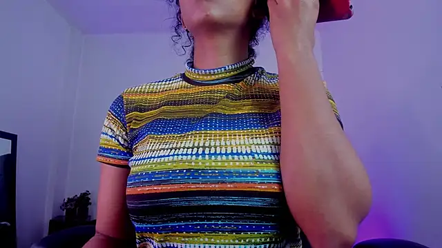 Ellie Alves online show from November 2025 01:49:01 PM