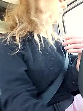 LilyOrion online show from March 2026 05:12:02 PM