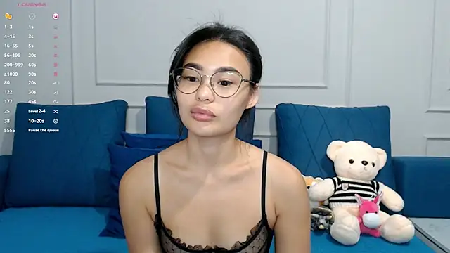 kwana colada online show from September 2025 01:17:01 PM