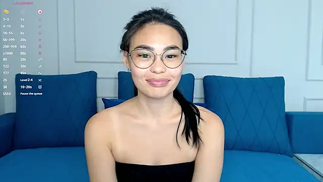 kwana colada online show from October 2025 09:44:02 AM