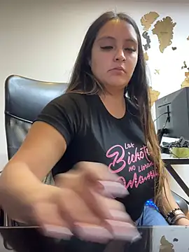 milly cruz online show from March 2026 11:27:01 PM