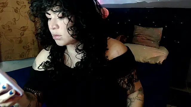 Snapshot of ANGELIQUE_KLANE chatting on October 2025 04:25:02 AM ANGELIQUE KLANE online show from October 2025 04:25:02 AM