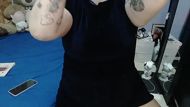 Snapshot of ANGELIQUE_KLANE chatting on December 2025 11:56:02 AM ANGELIQUE KLANE online show from December 2025 11:56:02 AM