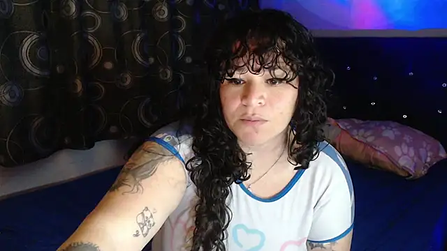 Snapshot of ANGELIQUE_KLANE chatting on February 2026 05:02:02 PM ANGELIQUE KLANE online show from February 2026 05:02:02 PM