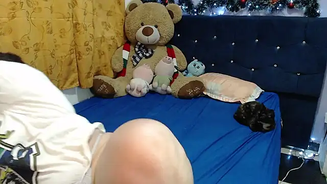 Snapshot of ANGELIQUE_KLANE chatting on January 2026 05:03:01 AM ANGELIQUE KLANE online show from January 2026 05:03:01 AM