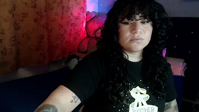Snapshot of ANGELIQUE_KLANE chatting on October 2025 06:30:02 PM ANGELIQUE KLANE online show from October 2025 06:30:02 PM