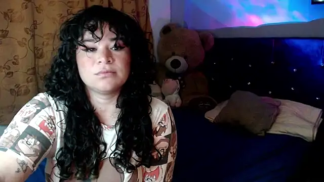 Snapshot of ANGELIQUE_KLANE chatting on October 2025 01:24:01 PM ANGELIQUE KLANE online show from October 2025 01:24:01 PM