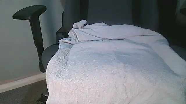 Steve88c online show from April 2026 01:17:02 PM