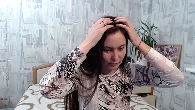 GinaQSoul online show from December 2025 10:41:01 AM