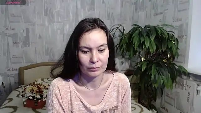 Snapshot of GinaQSoul chatting on June 2026 07:06:01 AM GinaQSoul online show from June 2026 07:06:01 AM