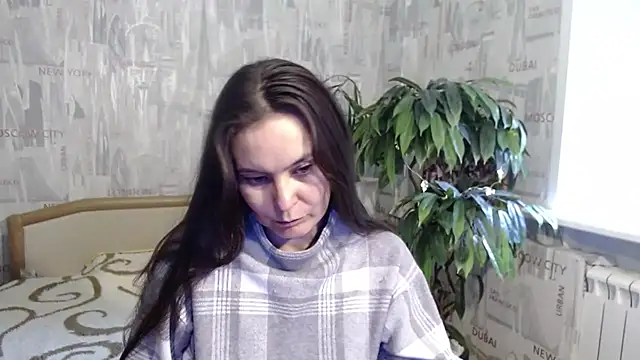 Snapshot of GinaQSoul chatting on June 2026 11:43:02 AM GinaQSoul online show from June 2026 11:43:02 AM