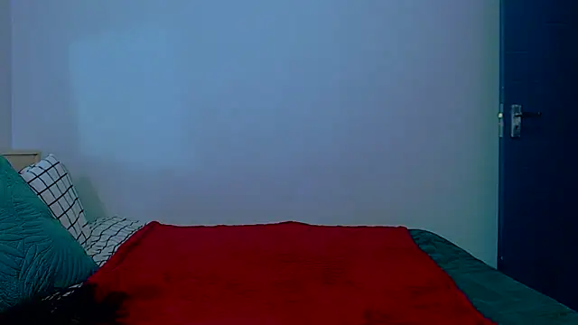 Snapshot of Curvy-Lisa chatting on October 2025 04:08:02 PM Curvy-Lisa online show from October 2025 04:08:02 PM