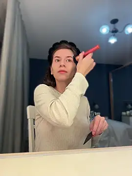 AlyonaX online show from March 2026 06:32:01 PM