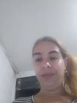 mari657 online show from February 2026 05:17:02 AM