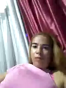 Snapshot of mari657 chatting on November 2025 11:31:02 PM mari657 online show from November 2025 11:31:02 PM